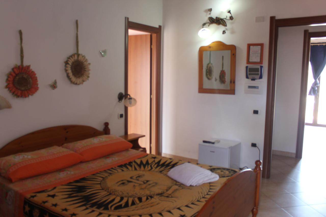 B&B Sotto Le Stelle Vacanze Bari Sardo Exterior foto